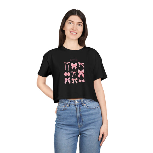 Soft Bow Elegance Crop Tee